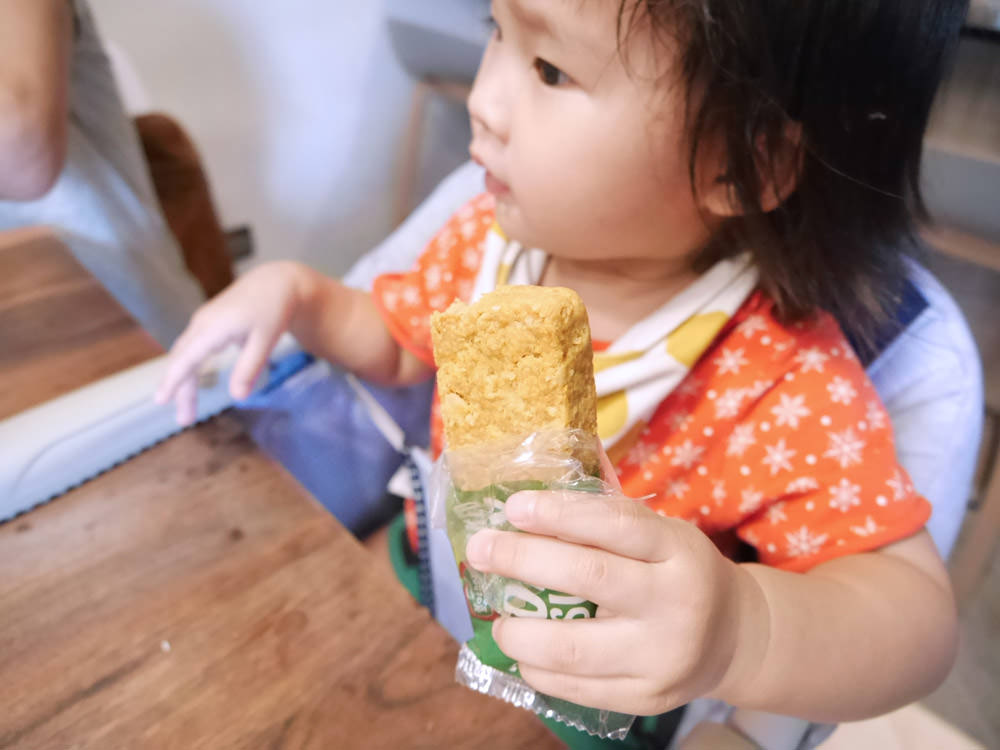 [啾團] 這才叫花生醬!!!吃了會迷上,來自紐西蘭的MotherEarth超級花生醬+壽滿趣點心+日本收麻吉手捲式衣物壓縮袋-壽滿趣