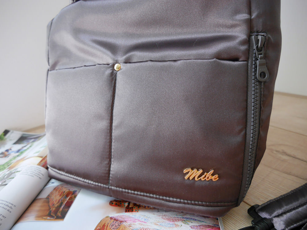 [親子包/媽媽包] 就是要一樣的,一家大小都輕鬆背的時尚輕量空氣親子包-MiBe