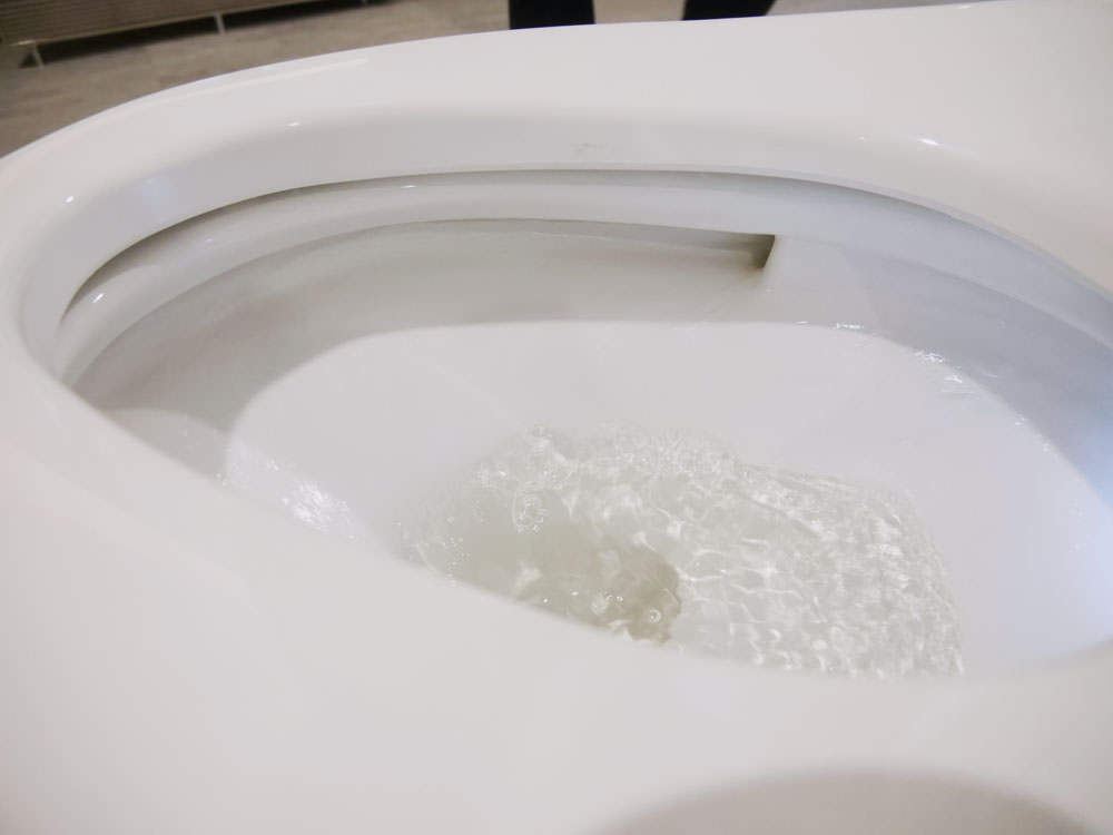 [衛浴] 不必洗刷刷的馬桶,讓人迷戀上的舒適貼心,INAX SATIS 免治馬桶