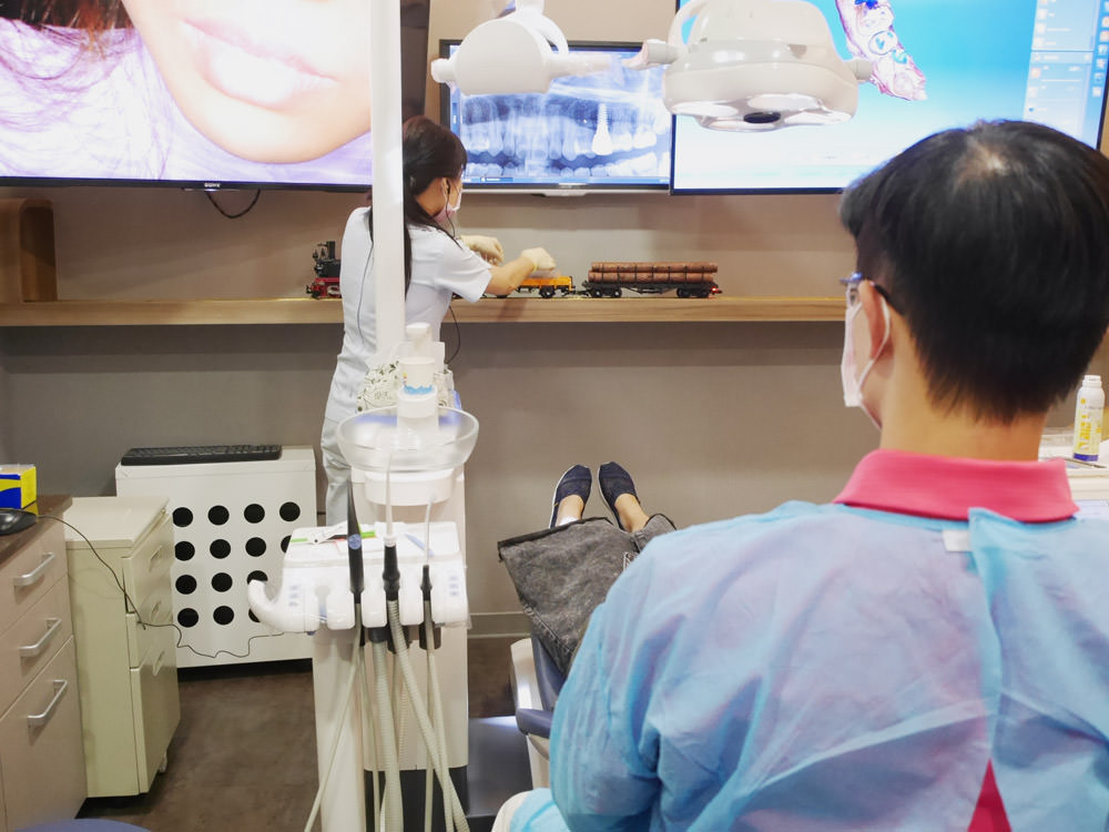 [美齒] 台北牙醫診所推薦,自然好看全瓷冠/瓷牙貼片/導引式植牙/微笑曲線快速搞定-悅庭牙醫