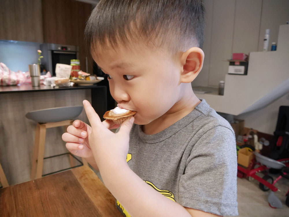 [啾團] 夢幻的日本Vitantonio小V計時鬆餅機LISA聯名款鬆餅機 / 雪花白鬆餅機,廚房的夢幻逸品!超猛優惠!