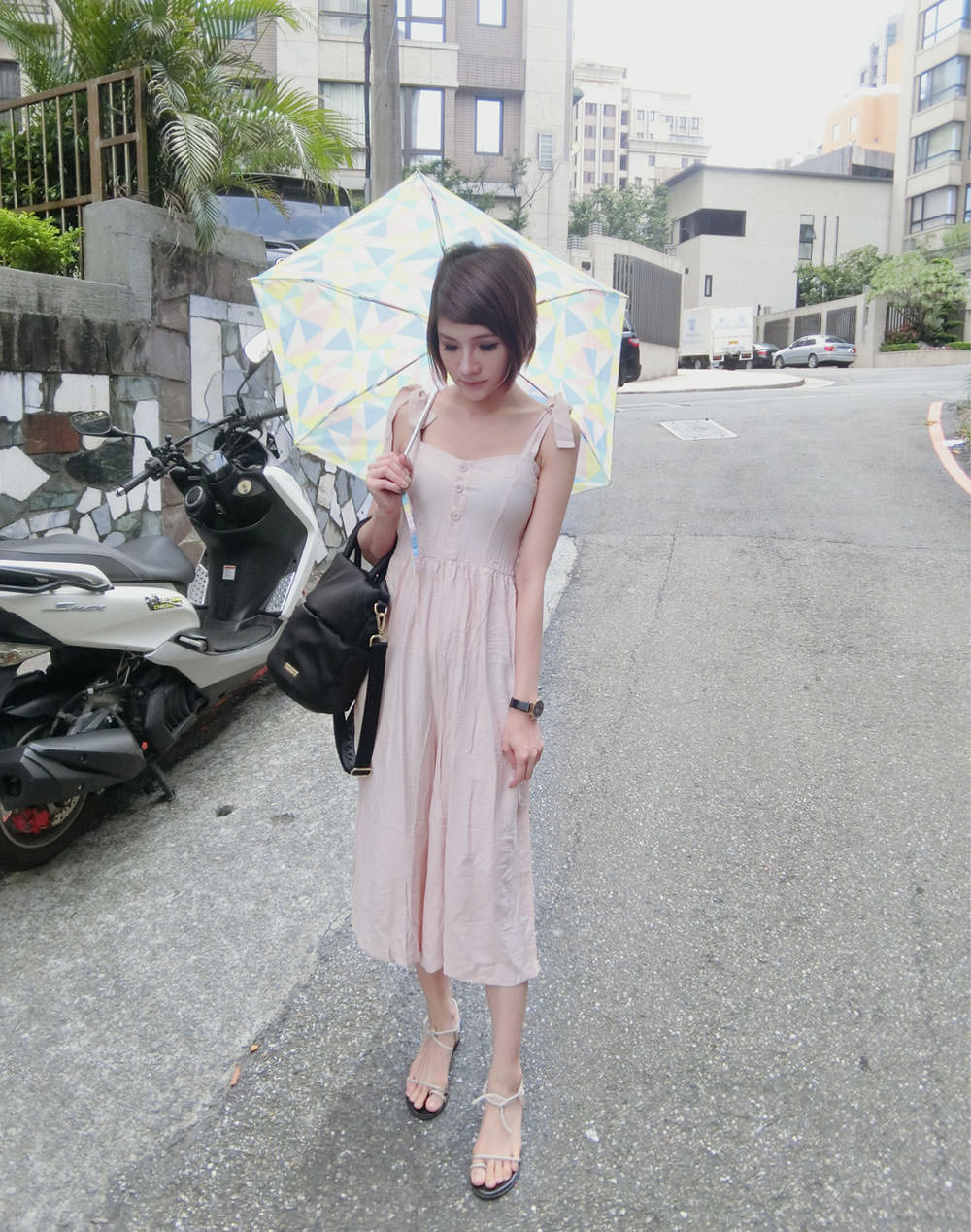 [雨具] 日本KIU下雨天出門也要輕便又時尚,讓雨具讓外出大加分-雨傘/雨衣/雨鞋