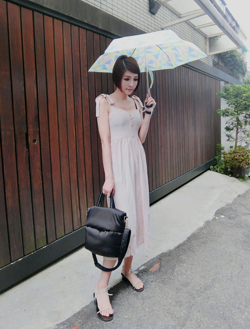 [雨具] 日本KIU下雨天出門也要輕便又時尚,讓雨具讓外出大加分-雨傘/雨衣/雨鞋