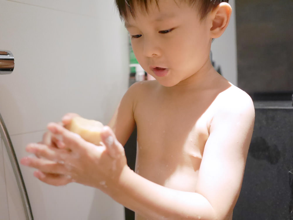 [手工皂] 阿嬤的配方-黑糖羊奶皂 ,專為孕婦寶貝設計全家都能使用的潔膚用品無負擔冷製肥皂