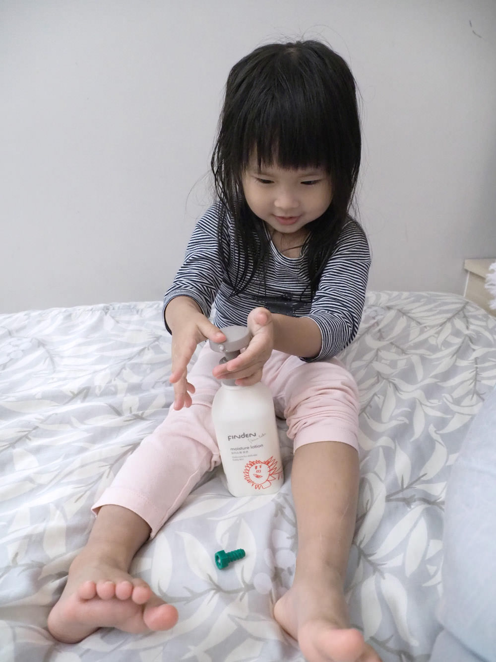 [啾團] Finden嬰兒界的夢幻用品.好用到讓人會想持續回購的韓國頂級嬰幼兒護膚(這次只有防曬及小罐乳液)
