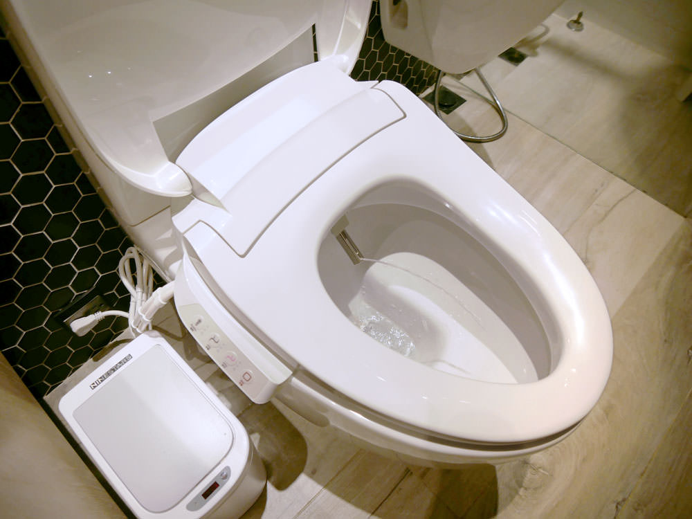 [衛浴] 美國KOHLER C3-430電腦馬桶蓋讓如廁更舒服的質感好選擇(免治馬桶蓋)