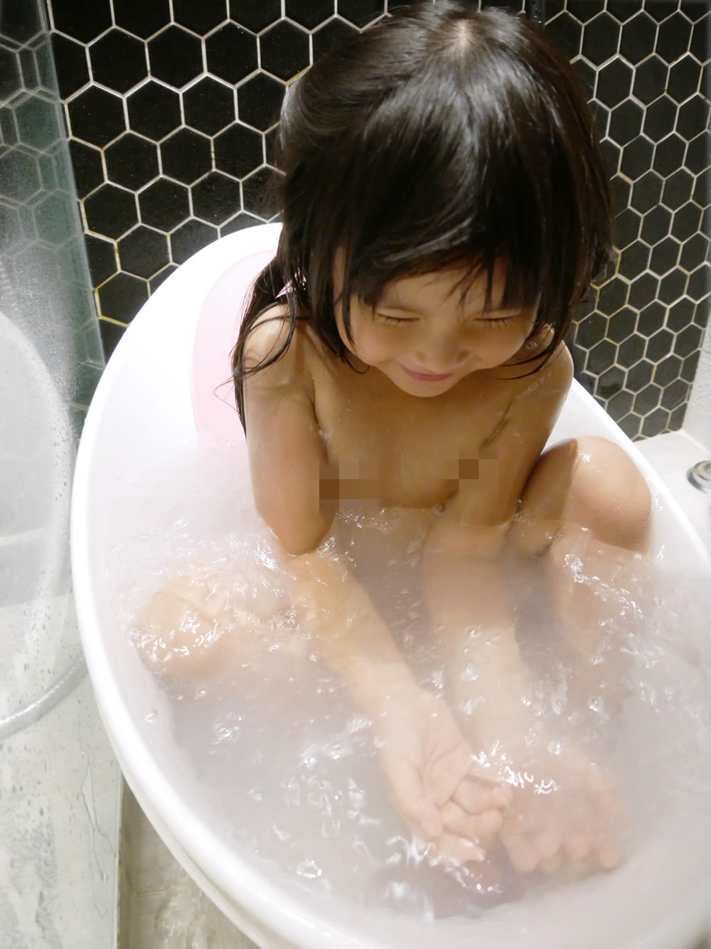 [啾團] 韓國Ma&Fa魔法沐浴泡讓小朋友每天都期待洗澡(Minibee 沐浴皂/洗手慕斯/蜂王黑砂糖香皂)