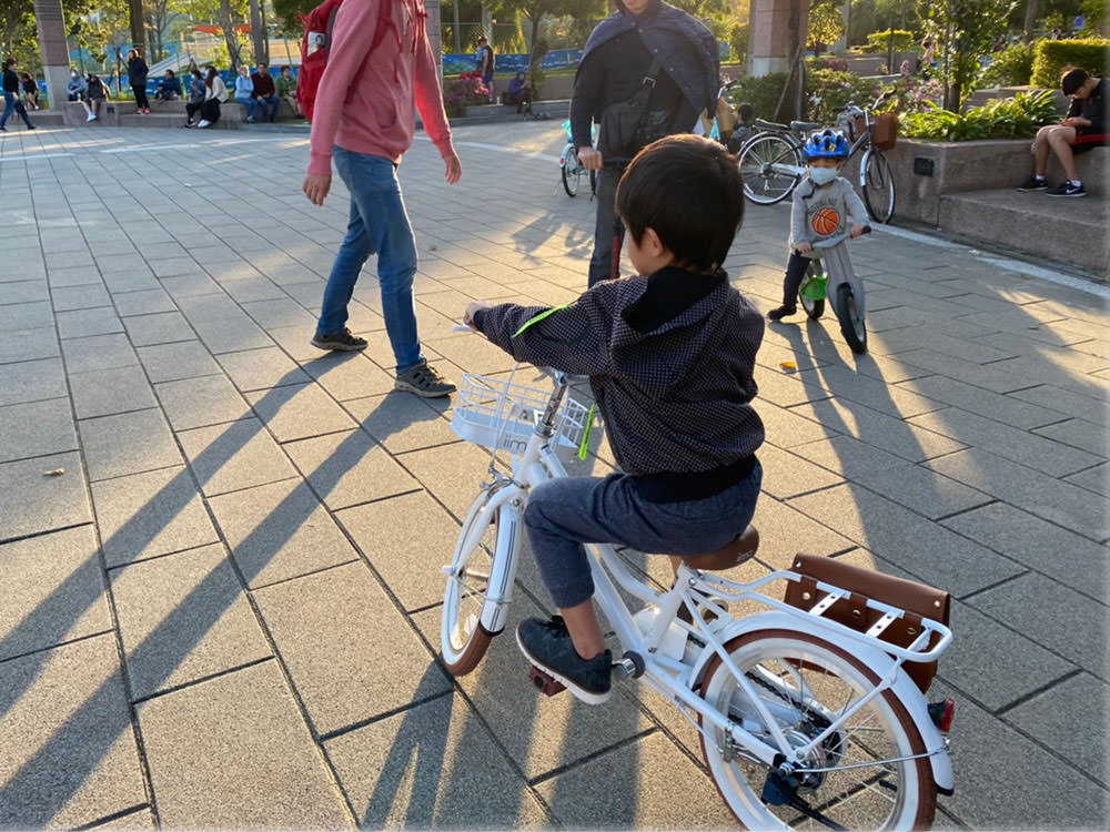 [啾團] 日本超人氣品牌iimo兒童腳踏車16吋.超夢幻的文清質感日系自行車+Flapjack遮陽童帽