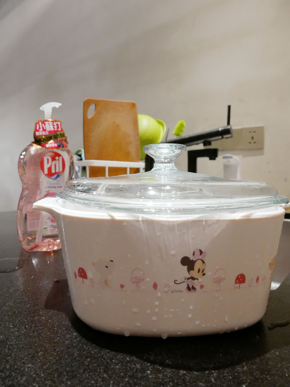 [生活] 美國康寧餐具CORELLE-Mickey & Minnie 童彩趣系列!最適合小朋友第一次接觸的可愛玻璃盤