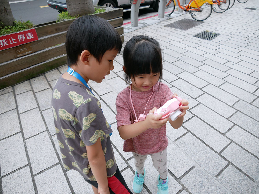 [啾團] FUNY Kids二代+童趣數位相機.2020最新版!市面唯一一台可以人臉辨識貼圖的wifi兒童相機