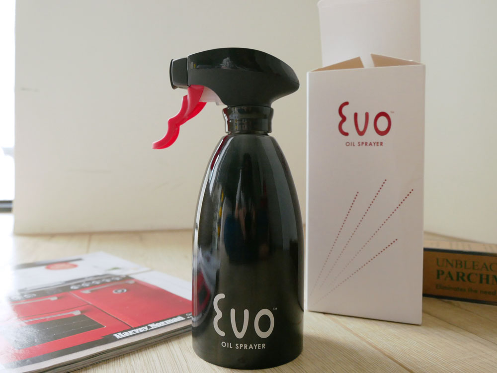 [啾團] 美國Evo Oil Sprayer噴油瓶.不誇張!真的是我用過最好用的噴油罐(加開美國 Beyond Gourmet無漂白烘焙紙 )