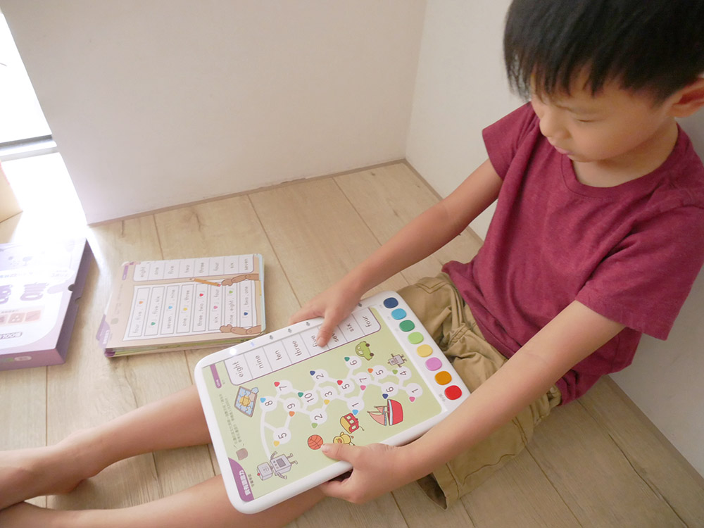 [啾團] 青林5G智能學習寶-丟掉平板手機.讓學習變成一種遊戲.養成習慣性獨立思考的好教材