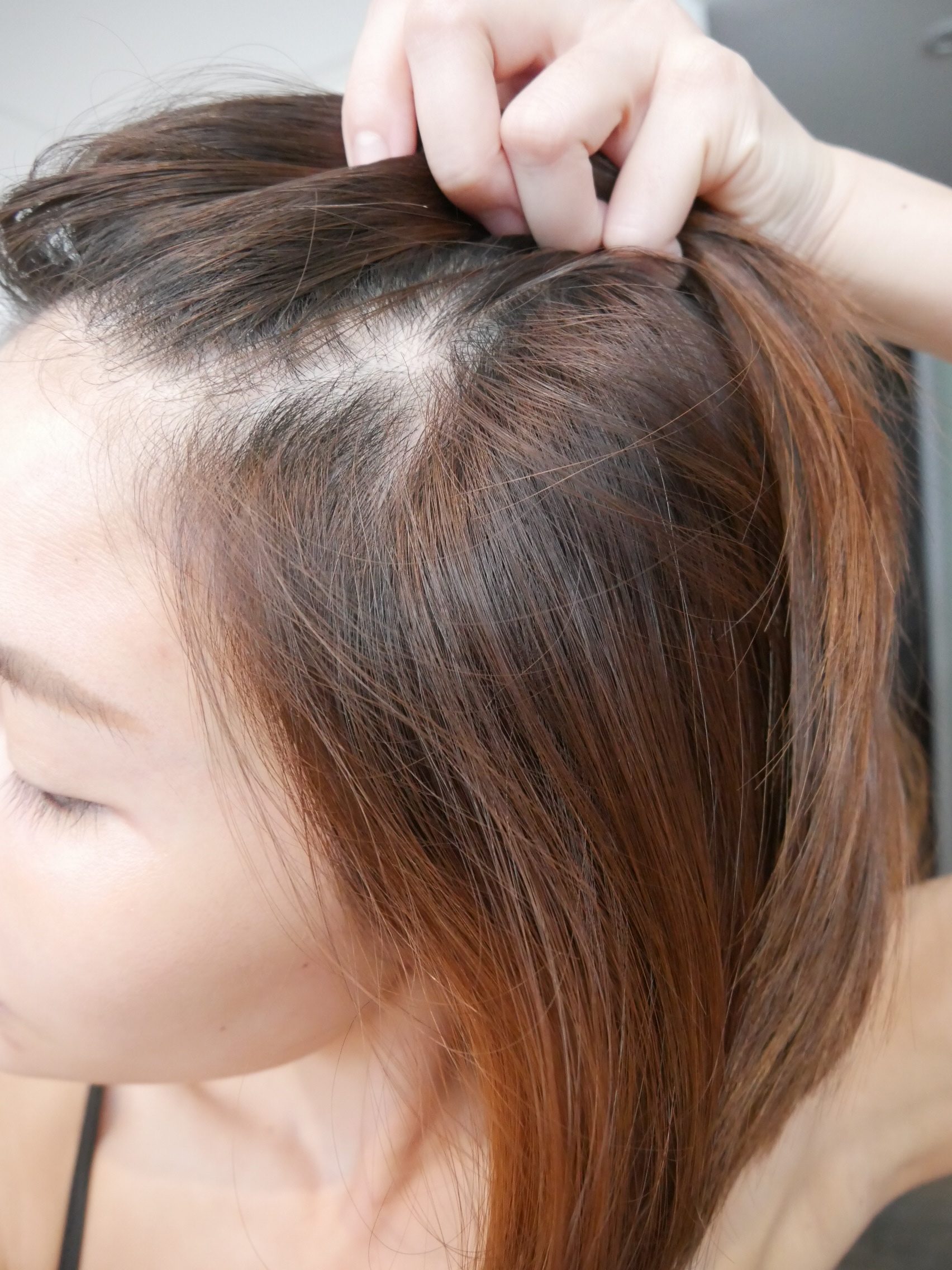 [啾團] 新上市Karui卡洛伊-芝.養髮 烏絲萬縷養髮精華液打造烏黑亮澤、強健髮根並呈現豐厚感的關鍵髮品