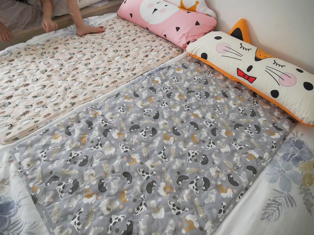 [啾團] 對抗怕熱小孩! 韓國JellySeat獨家微顆粒果凍涼珠 100%純棉酷涼墊及jellymat微顆粒酷涼珠 純棉果凍床墊(內有實測影片)