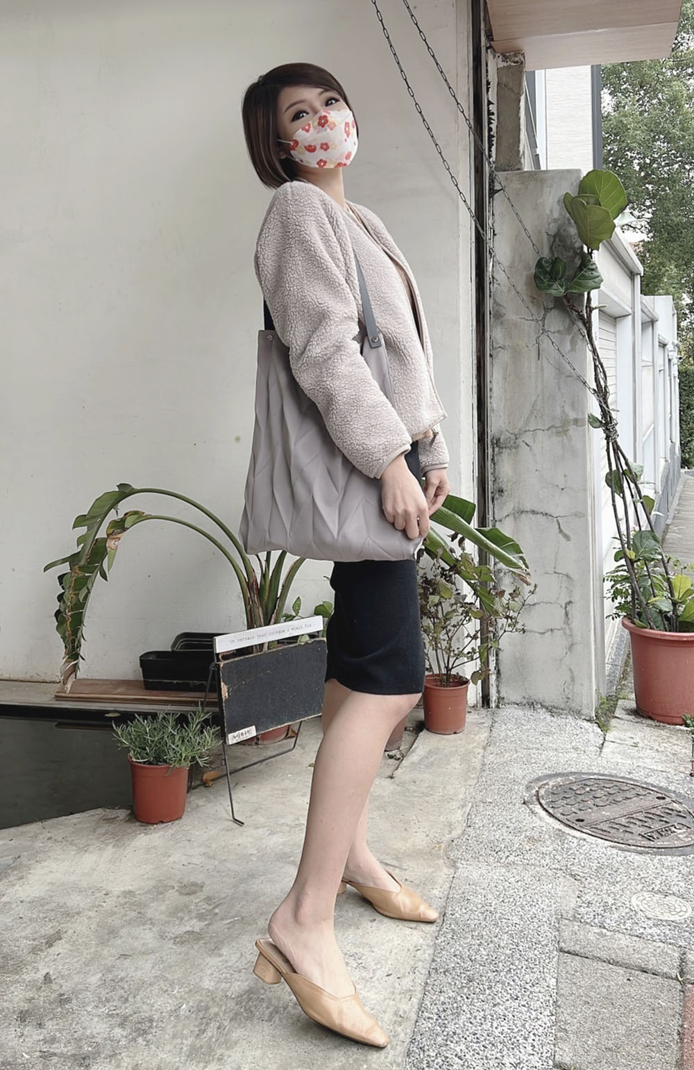 [啾團] 泰國新銳設計師品牌PAVI STUDIO摺疊肩背包,百搭怎麼背都好看,有型時尚耐裝