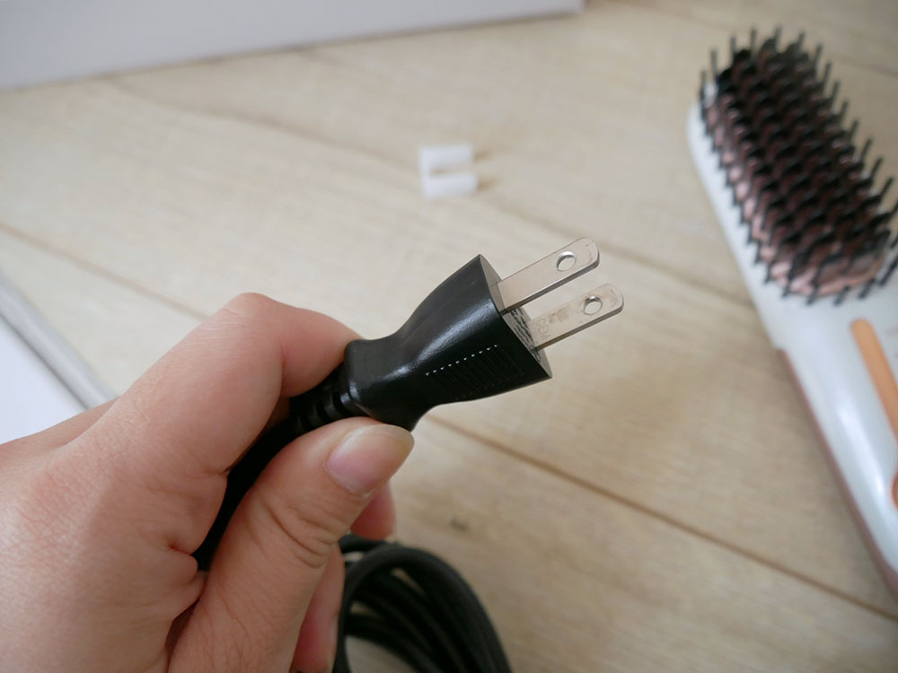 [啾團] Anqueen安晴 溫控魔髮帶線造型梳-只會用梳子就會使用的超方便防燙造型梳
