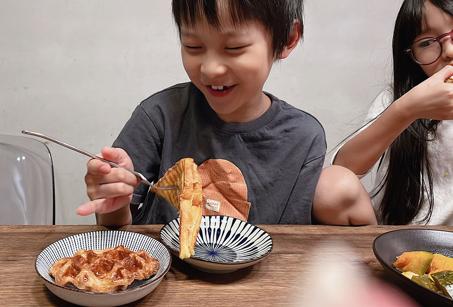 [啾團] 夢幻的日本Vitantonio小V計時鬆餅機,廚房的夢幻逸品!超猛優惠!