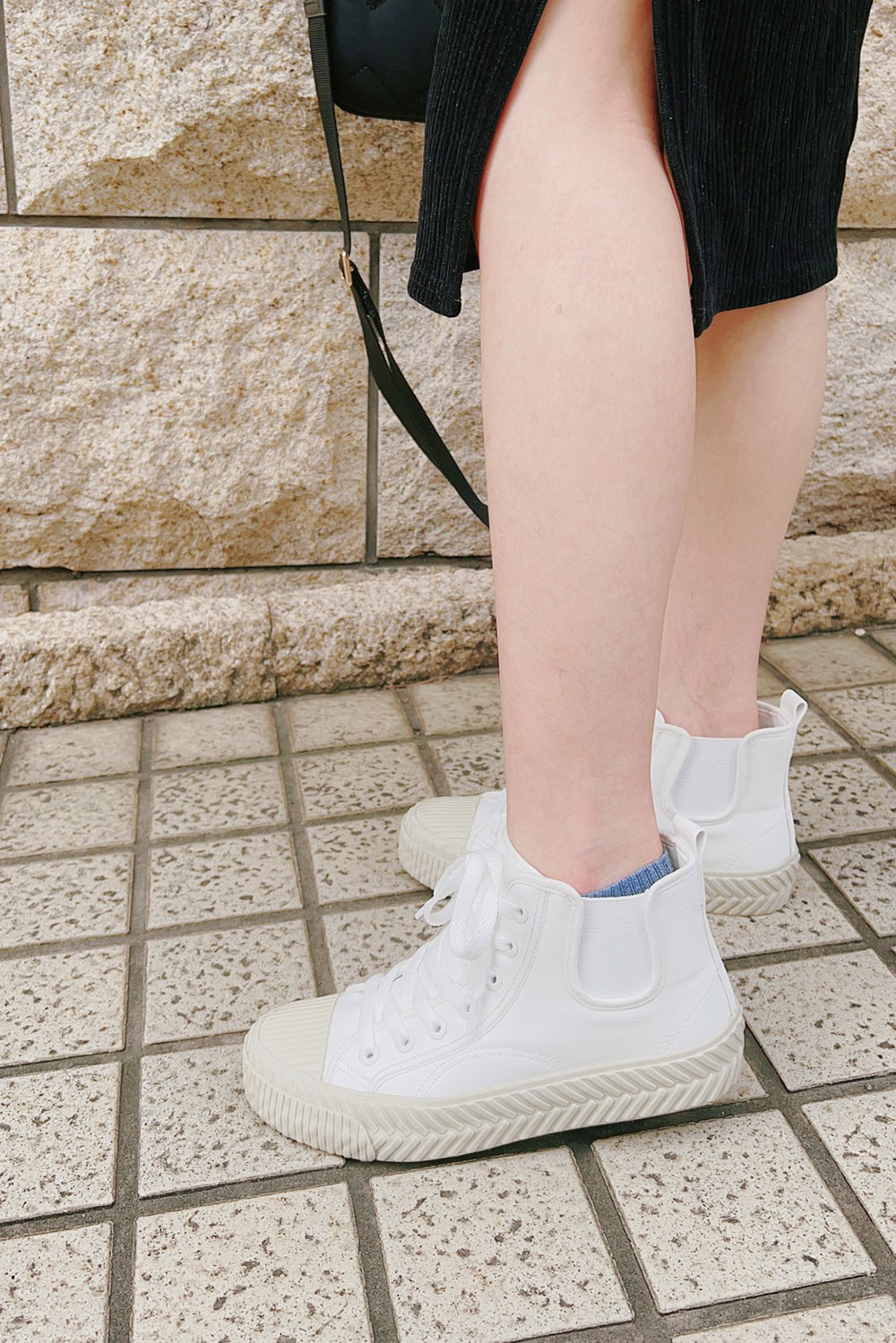 [啾團] 結合舒適好走及修飾於一身的好穿鞋-FM Neu Tral 運動系列