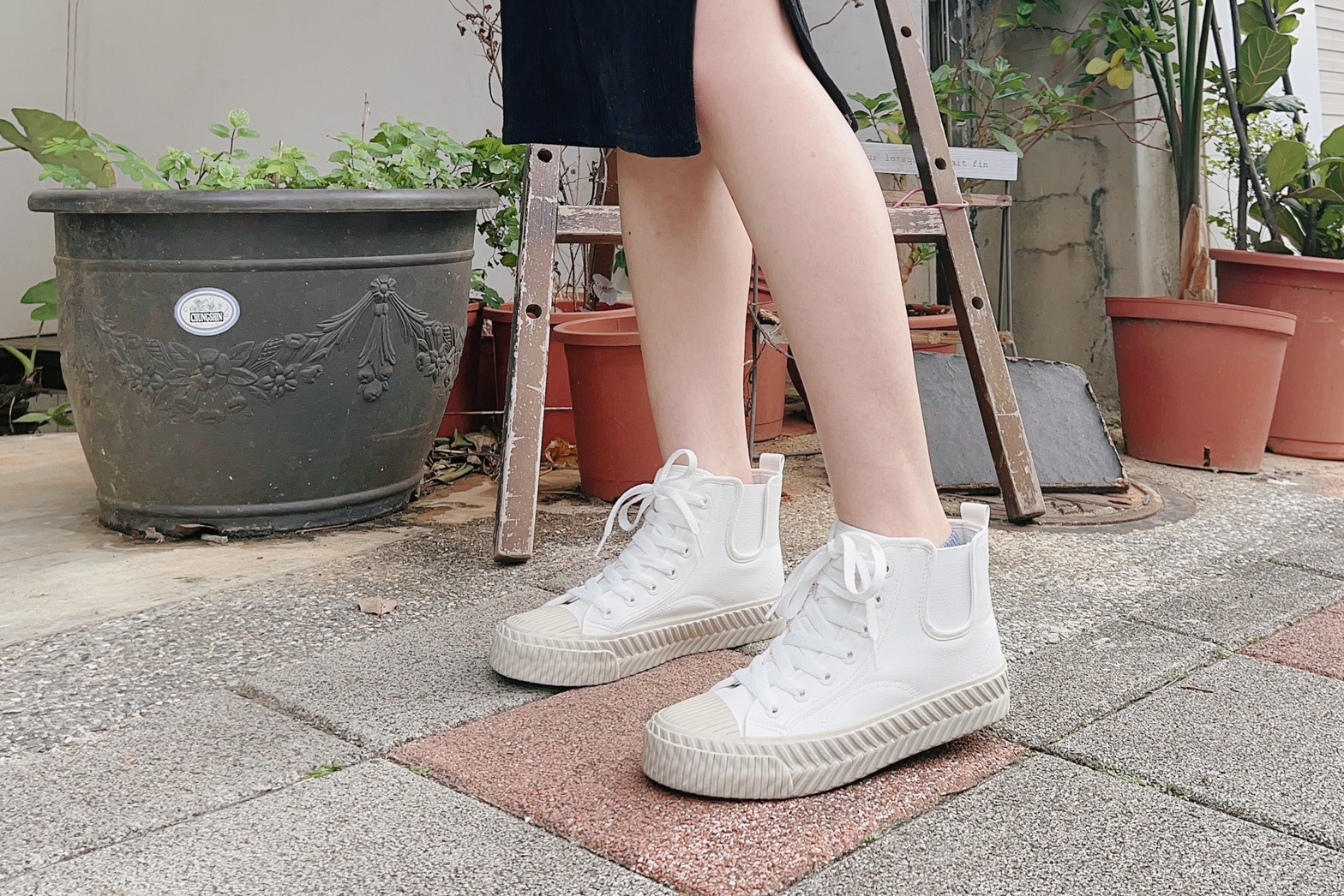 [啾團] 結合舒適好走及修飾於一身的好穿鞋-FM Neu Tral 運動系列