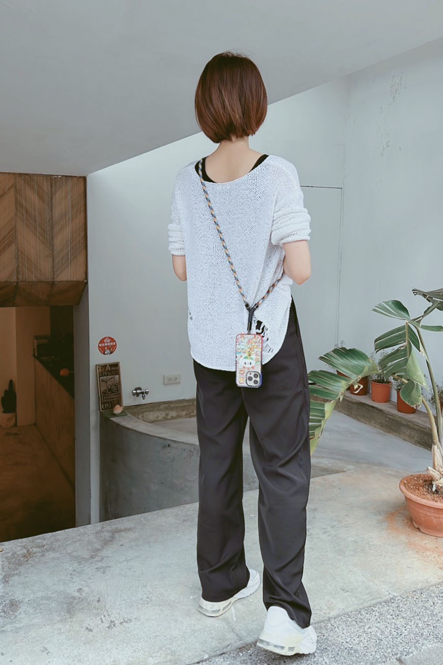 [啾團] 英國M.Craftsman Yoggle 手機背帶,快速拆裝,時尚加身,擁有舒適背感的時尚手機背帶