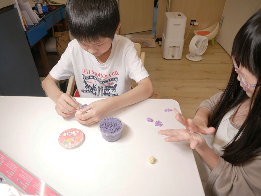 [啾團] 媽媽友mamayo,在家也可以簡單開心玩流體畫流體熊/液態黏土/米粒黏土