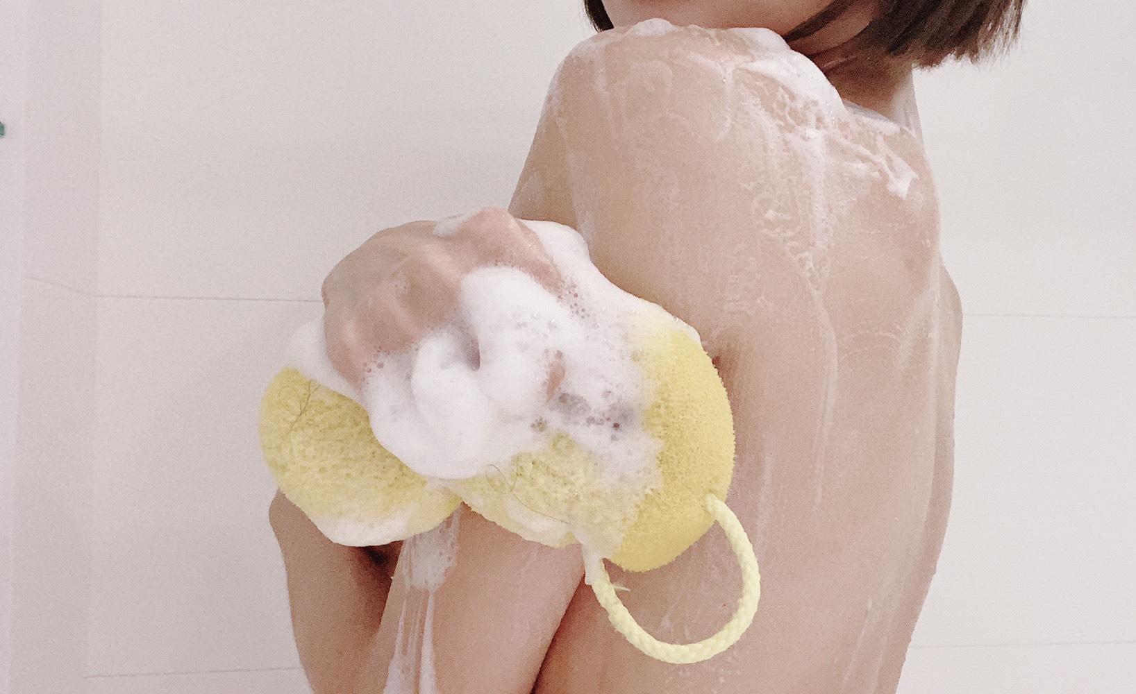 [啾團] 純萃自然Opureal純萃精油液態皂沐浴露,大人小孩都可以使用,取自自然的安心沐浴露