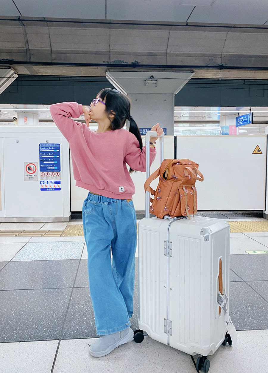 [啾團] 旅途中的時尚伴侶,ACER宏碁Melbourne墨爾本系列四輪對開胖胖行李箱