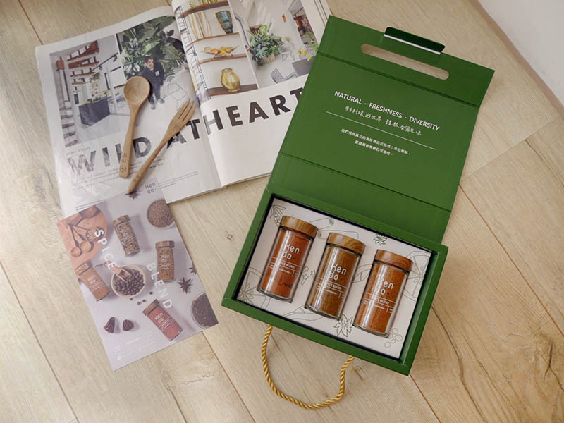 [啾團] 簡單撒一撒,料理立刻變高級,讓食物無負擔無多餘熱量的秘密武器-Ken do / 肯 私廚香料粉