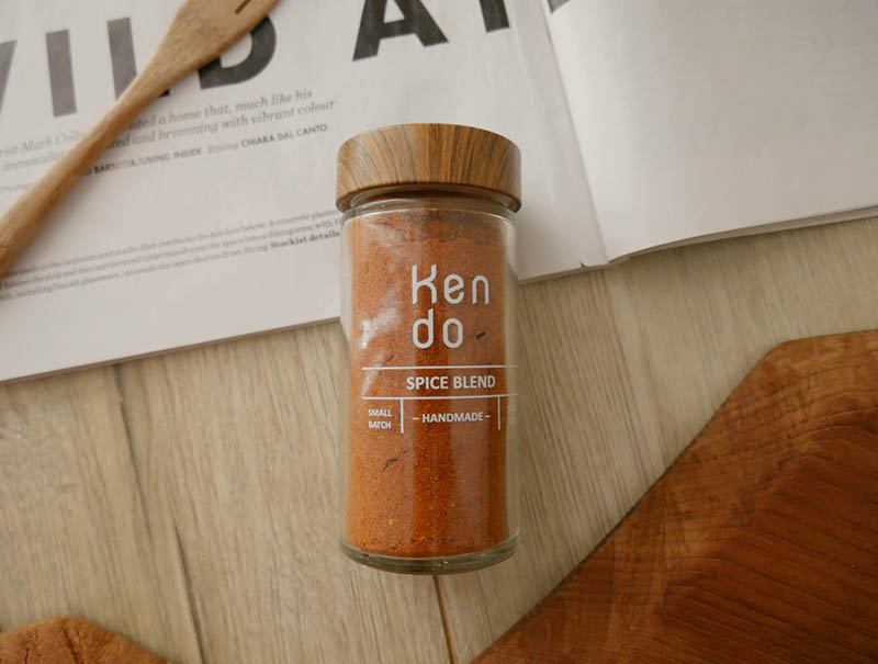 [啾團] 簡單撒一撒,料理立刻變高級,讓食物無負擔無多餘熱量的秘密武器-Ken do / 肯 私廚香料粉