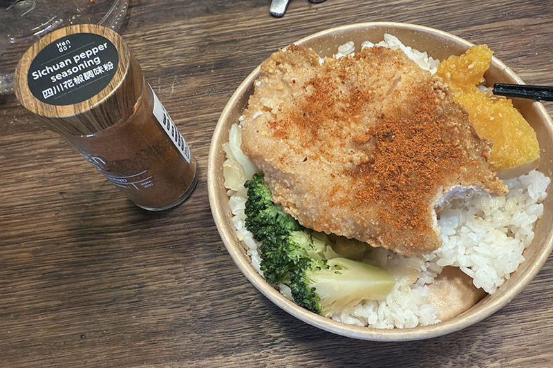 [啾團] 簡單撒一撒,料理立刻變高級,讓食物無負擔無多餘熱量的秘密武器-Ken do / 肯 私廚香料粉