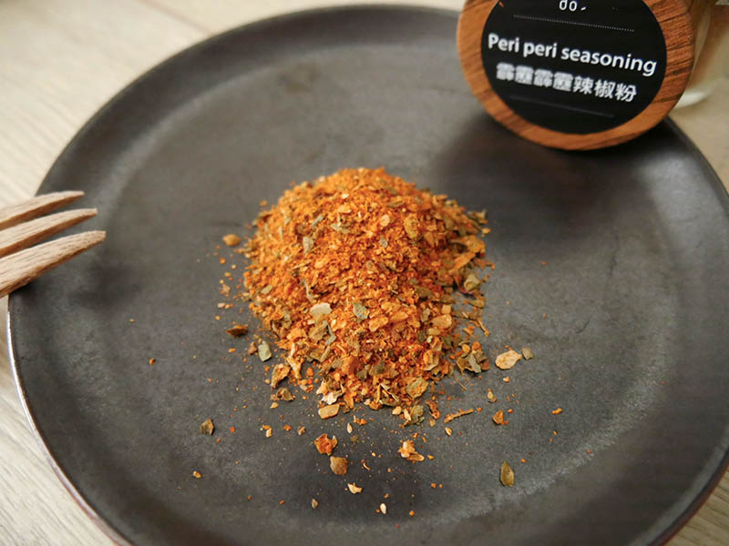 [啾團] 簡單撒一撒,料理立刻變高級,讓食物無負擔無多餘熱量的秘密武器-Ken do / 肯 私廚香料粉