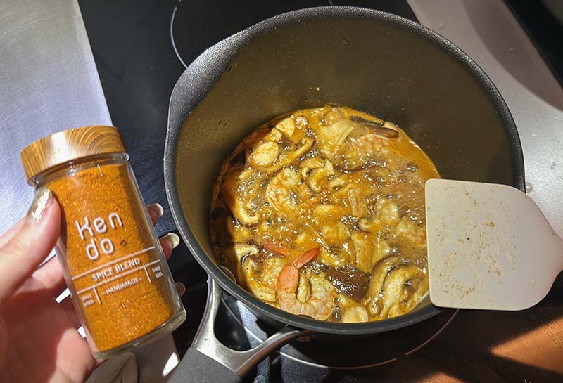 [啾團] 簡單撒一撒,料理立刻變高級,讓食物無負擔無多餘熱量的秘密武器-Ken do / 肯 私廚香料粉