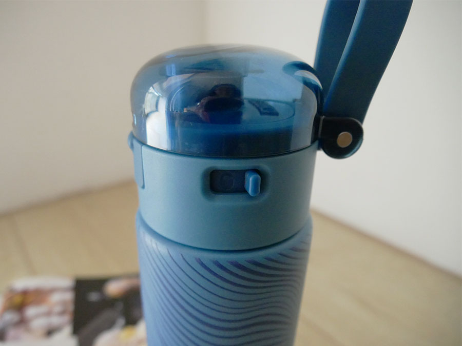 [啾團] 美國ZOKU,兼具質感好用,製冰模具/水壺/保溫瓶/隨行不鏽鋼餐具組