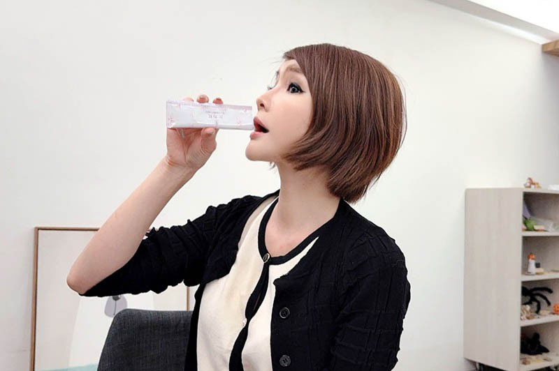 [啾團] 純淨之羽 Pure Yu,會讓我一買再買,恨不得把家裡櫃子都塞滿的營養品(全家人的葉黃素飲及鈣飲)