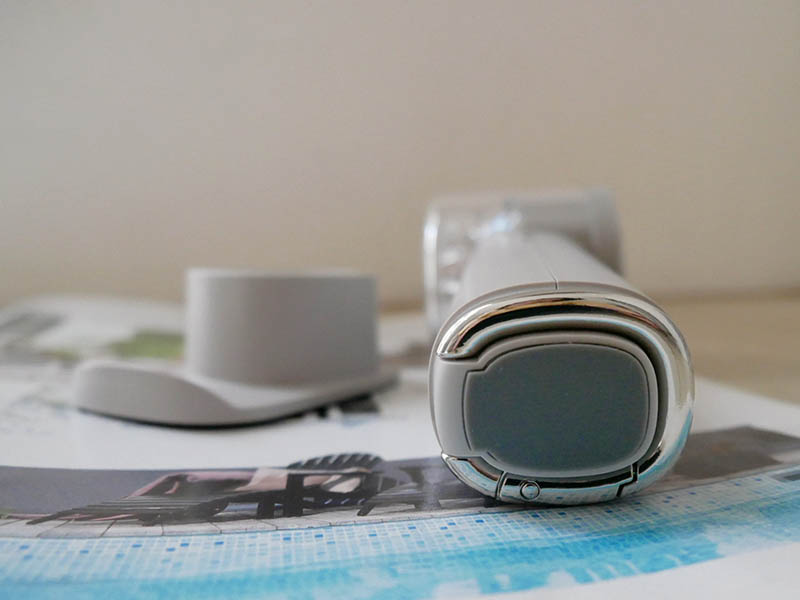 [啾團] 夏天抗暑必備,FUNY冰晶渦輪手持風扇,有顏值又有冰感的超強小風扇