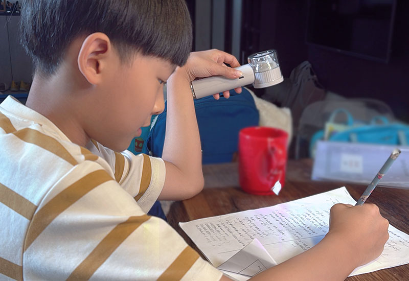 [啾團] 夏天抗暑必備,FUNY冰晶渦輪手持風扇,有顏值又有冰感的超強小風扇