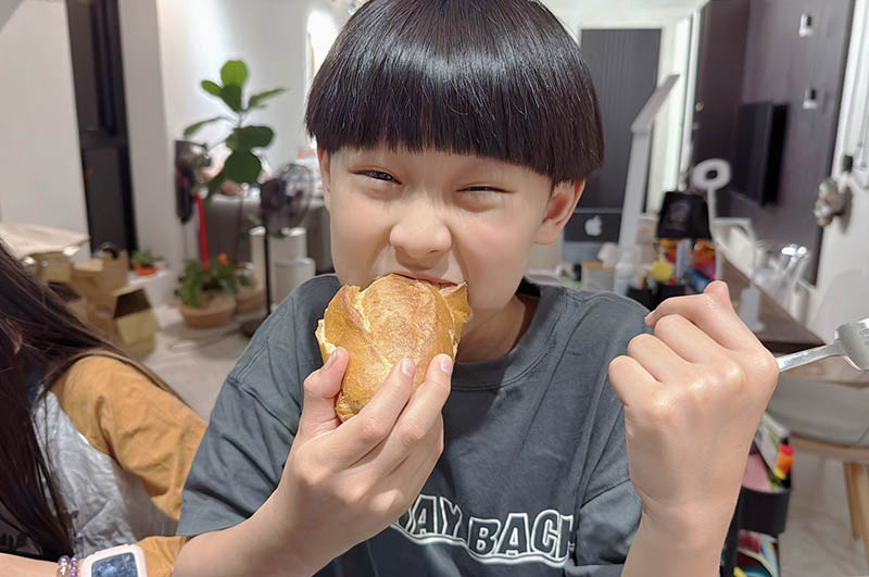 [啾團] 冷凍回烤就像現做一樣,好吃到打破你想像的冰心維也納,麵包謝