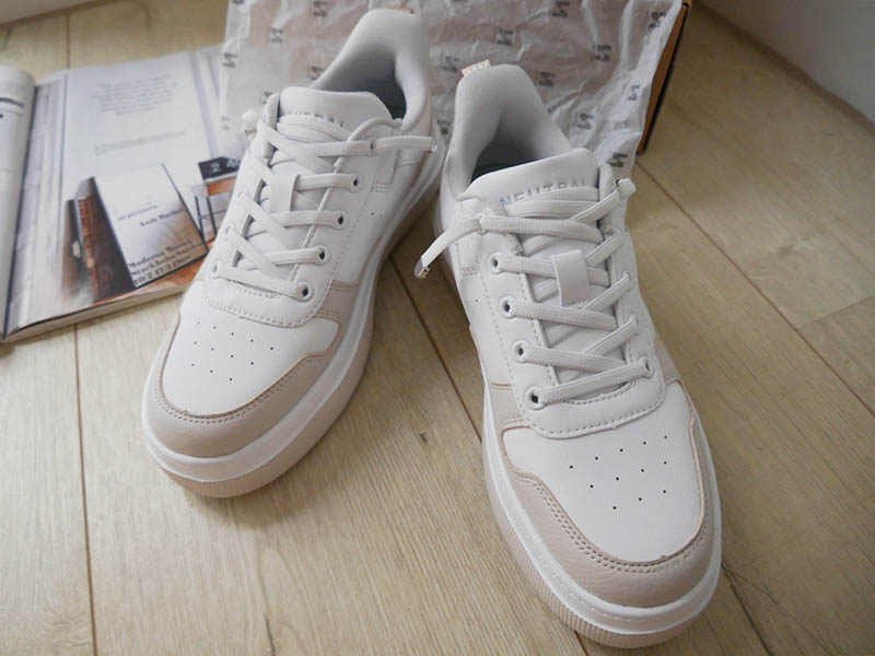 [啾團] FM SHOES好穿好走又好看,結合機能以及修飾感的好穿鞋款-NEUTRAL 雲感輕彈增高秒穿鞋