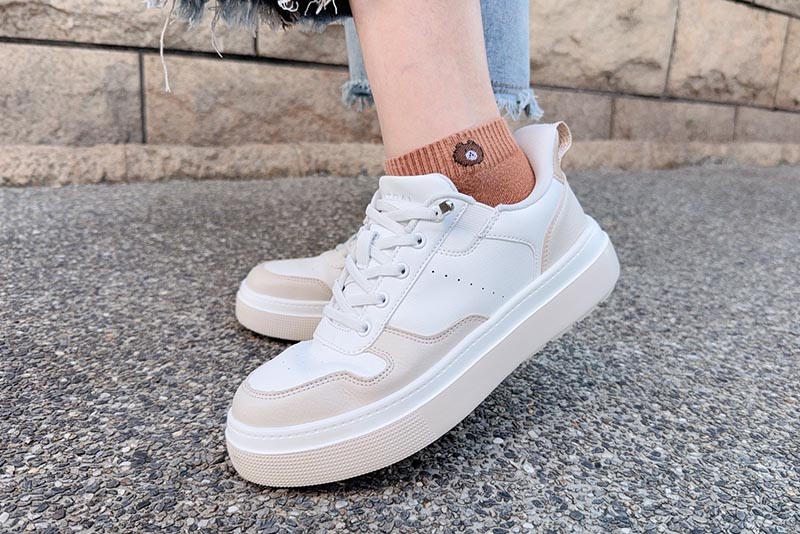 [啾團] FM SHOES好穿好走又好看,結合機能以及修飾感的好穿鞋款-NEUTRAL 雲感輕彈增高秒穿鞋