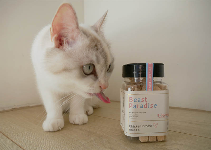 [啾團] 毛怪樂園，心製作毛小孩產品，把營利救更多受虐貓咪送養貓的用心品牌,貓飼料挑選方法分享(貓砂/主食餐包/凍乾鮮糧/凍乾)