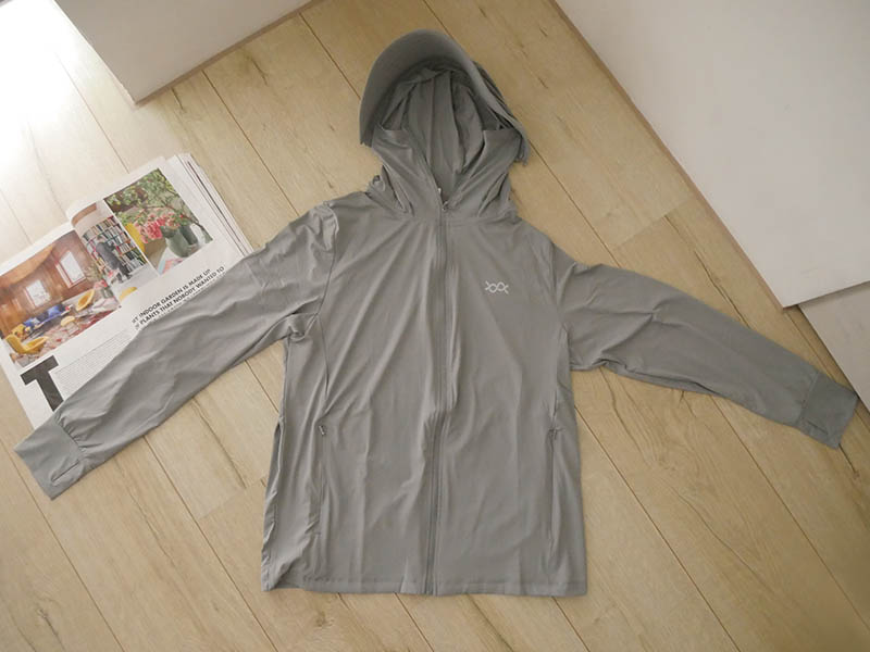 [啾團] 體感降5℃的冰霸衣！夏日出門不再怕曬，WIWI UPF50+防曬涼感冰霸衣穿上就涼！