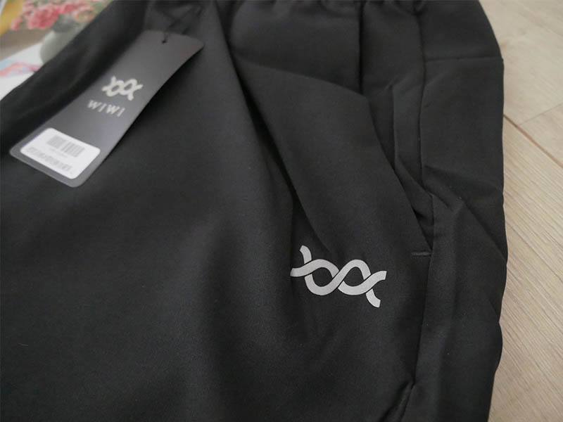 [啾團] 體感降5℃的冰霸衣！夏日出門不再怕曬，WIWI UPF50+防曬涼感冰霸衣穿上就涼！