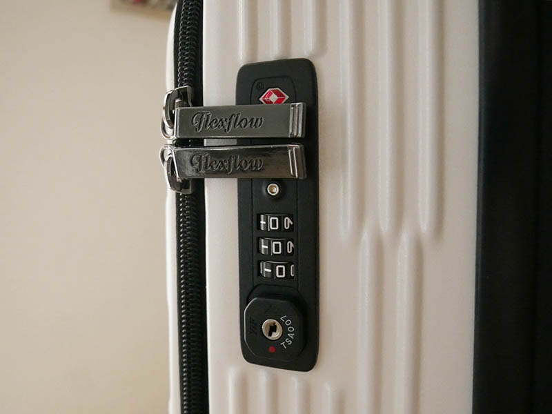 [啾團] 有了Flexflow再也不需要擔心行李箱會超重,會秤重的超美行李箱-Flexflow法國精品智能秤重旅行箱