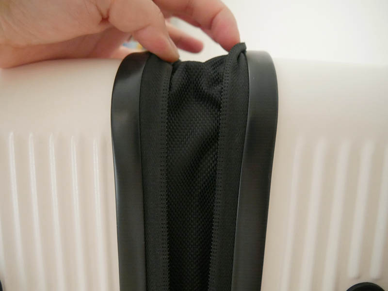 [啾團] 有了Flexflow再也不需要擔心行李箱會超重,會秤重的超美行李箱-Flexflow法國精品智能秤重旅行箱