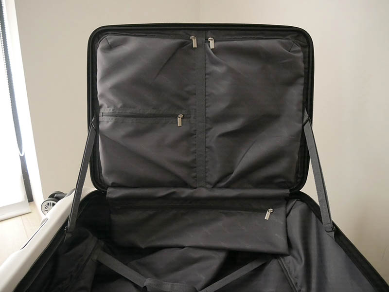 [啾團] 有了Flexflow再也不需要擔心行李箱會超重,會秤重的超美行李箱-Flexflow法國精品智能秤重旅行箱