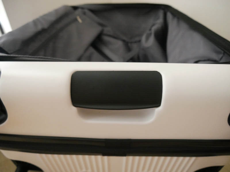 [啾團] 有了Flexflow再也不需要擔心行李箱會超重,會秤重的超美行李箱-Flexflow法國精品智能秤重旅行箱