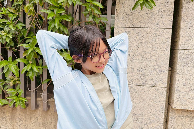 [啾團] 體感降5℃的冰霸衣！夏日出門不再怕曬，WIWI UPF50+防曬涼感冰霸衣穿上就涼！