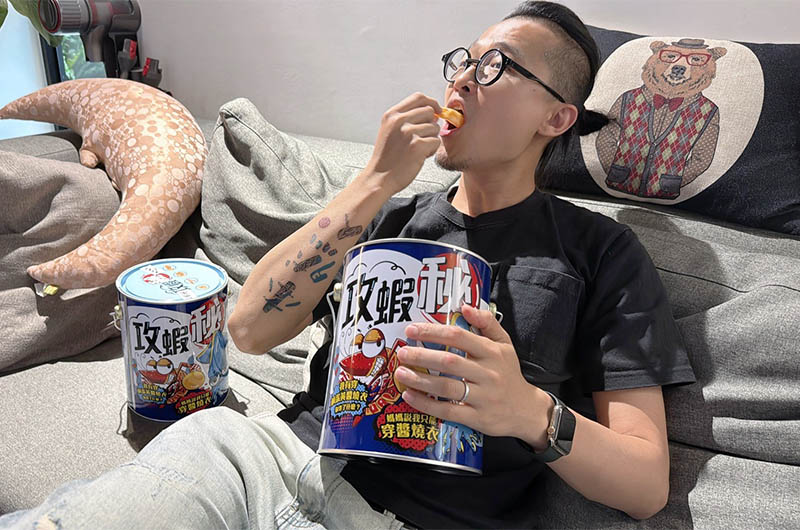 [啾團] 一桶絕對吃不夠,超熱銷蝦餅正式回歸-攻蝦秘KAKA醬燒蝦餅