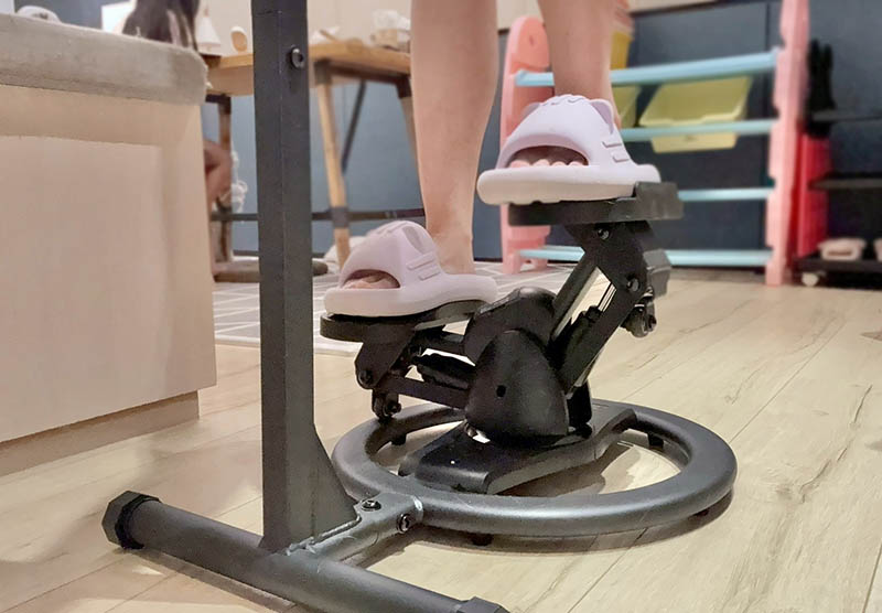 [啾團] 小空間就可以燃燒卡路里,鍛鍊下半身強化核心肌群-FitWell 360度扭轉踏步機