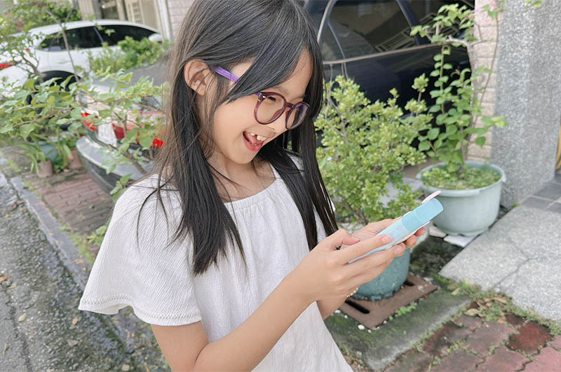 [啾團] FUNY三麗鷗正版授權!手機型兒童相機(大耳狗/酷洛米/帕恰狗)讓小朋友愛不釋手